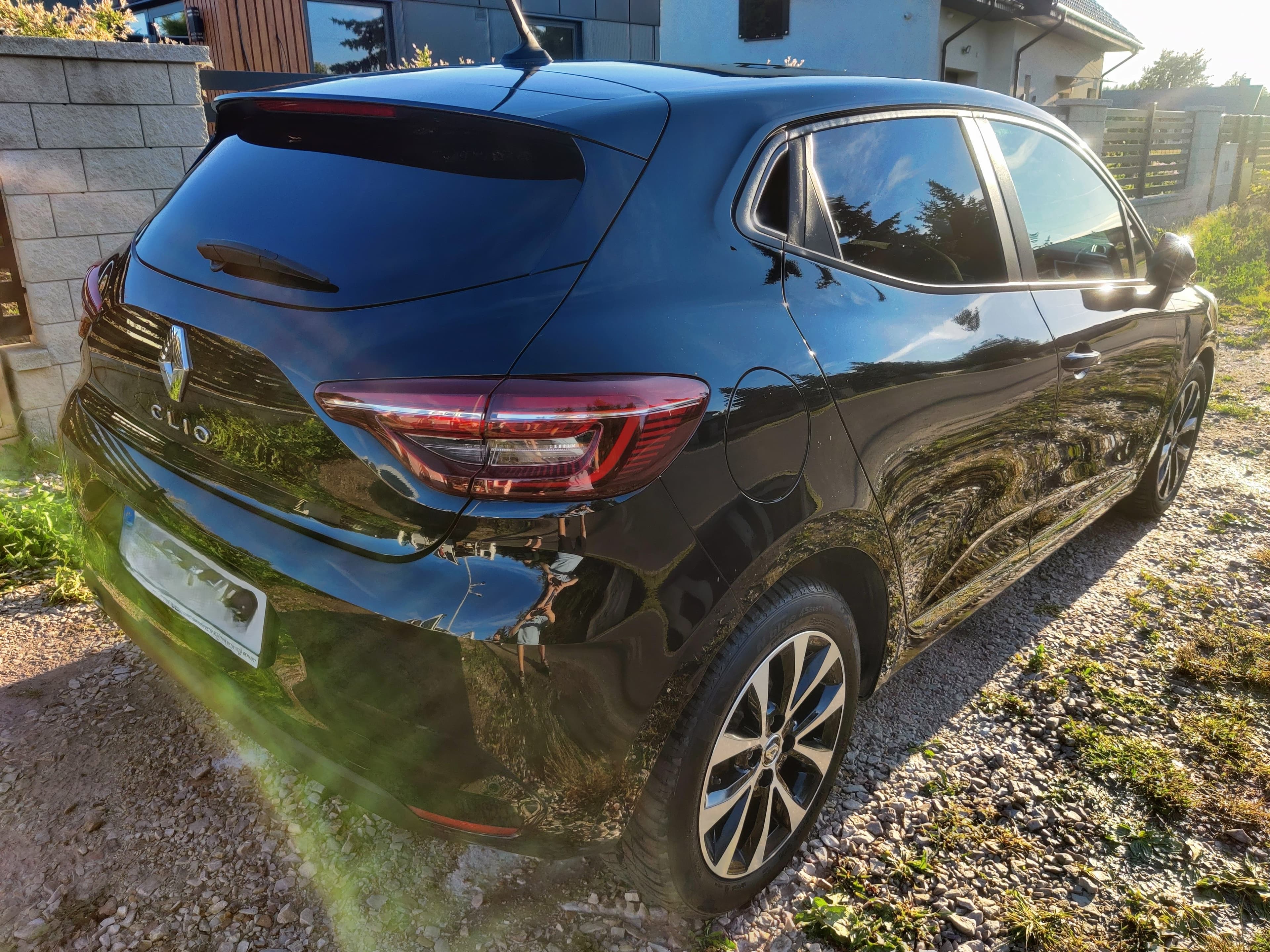 Clio realization