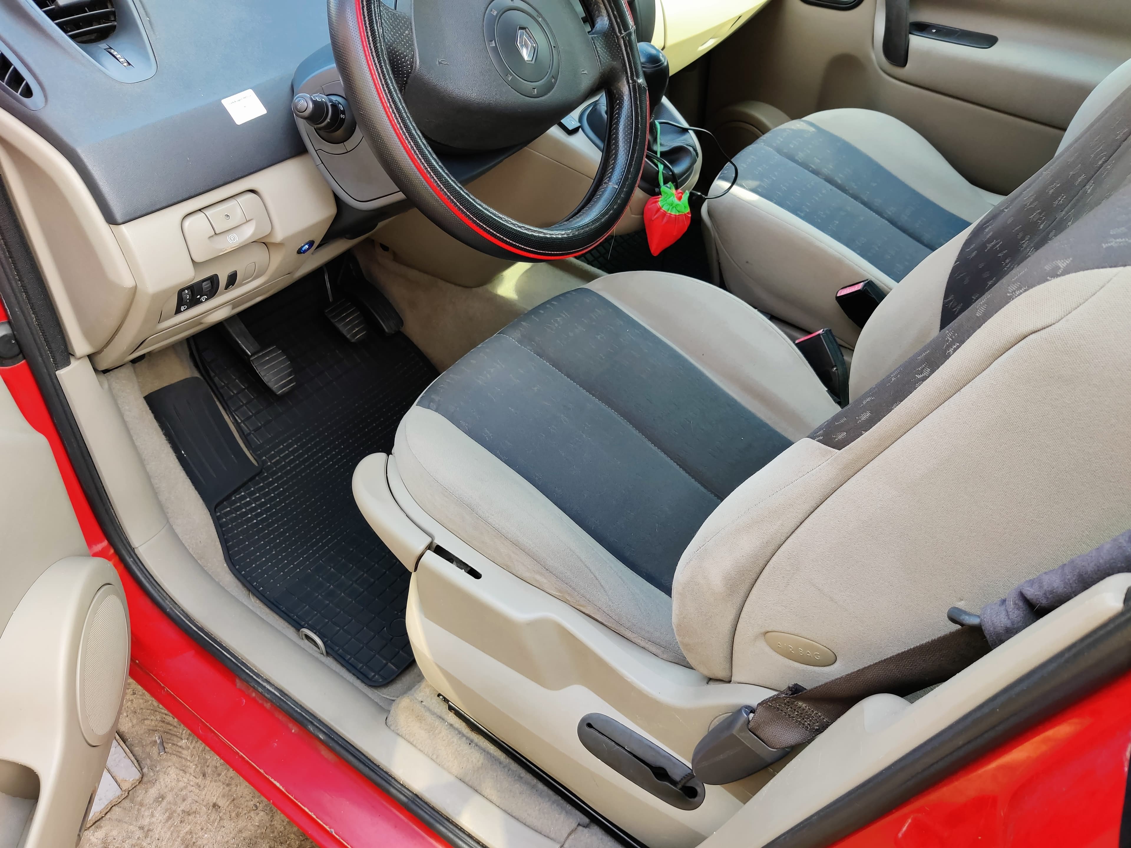 Renault Scenic realization